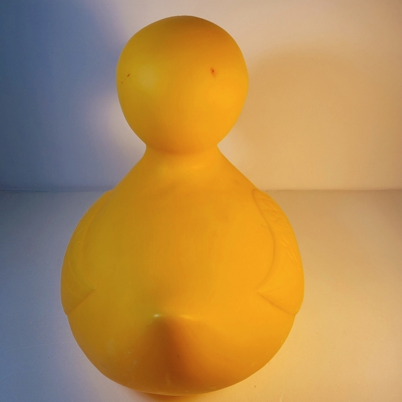 Large Rubber Ducky - Picture 5 of 10